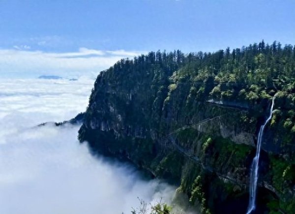 广州配资网 四川瓦屋山景区9月实行免门票政策